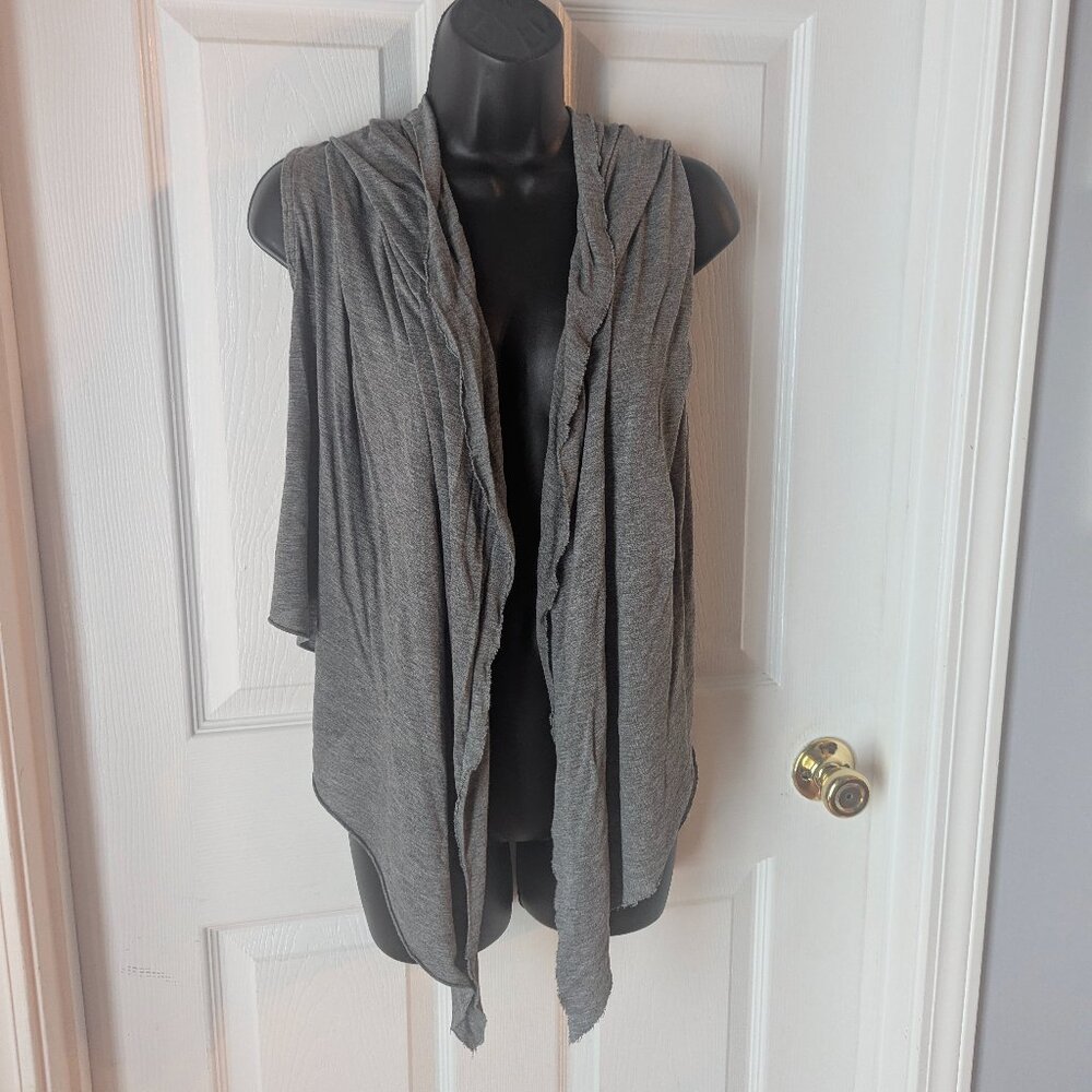 Converse One Star shrug in black and grey - M